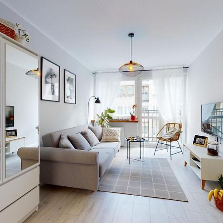Apartament Kuznicza Apartment วรอตซวาฟ ภายนอก รูปภาพ