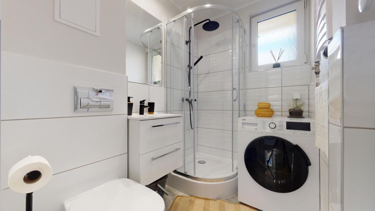Apartament Kuznicza Apartment วรอตซวาฟ ภายนอก รูปภาพ